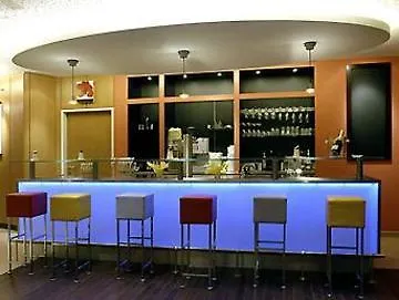 Ibis Innsbruck 3*,